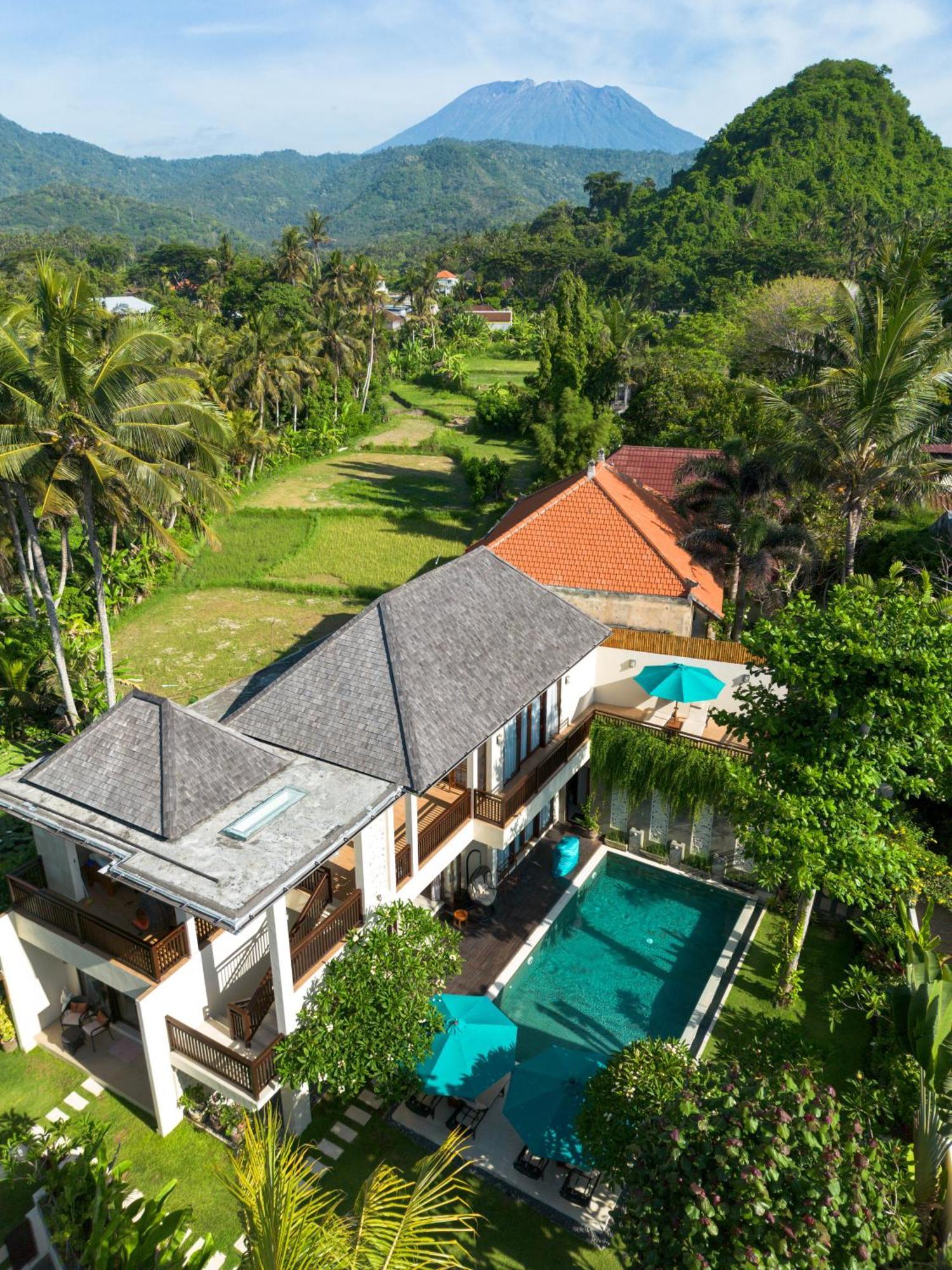 Villa Sanika Candi Dasa  Ngoại thất bức ảnh